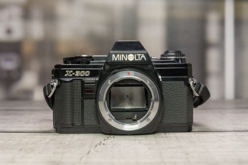 MINOLTA X-300 - bazar